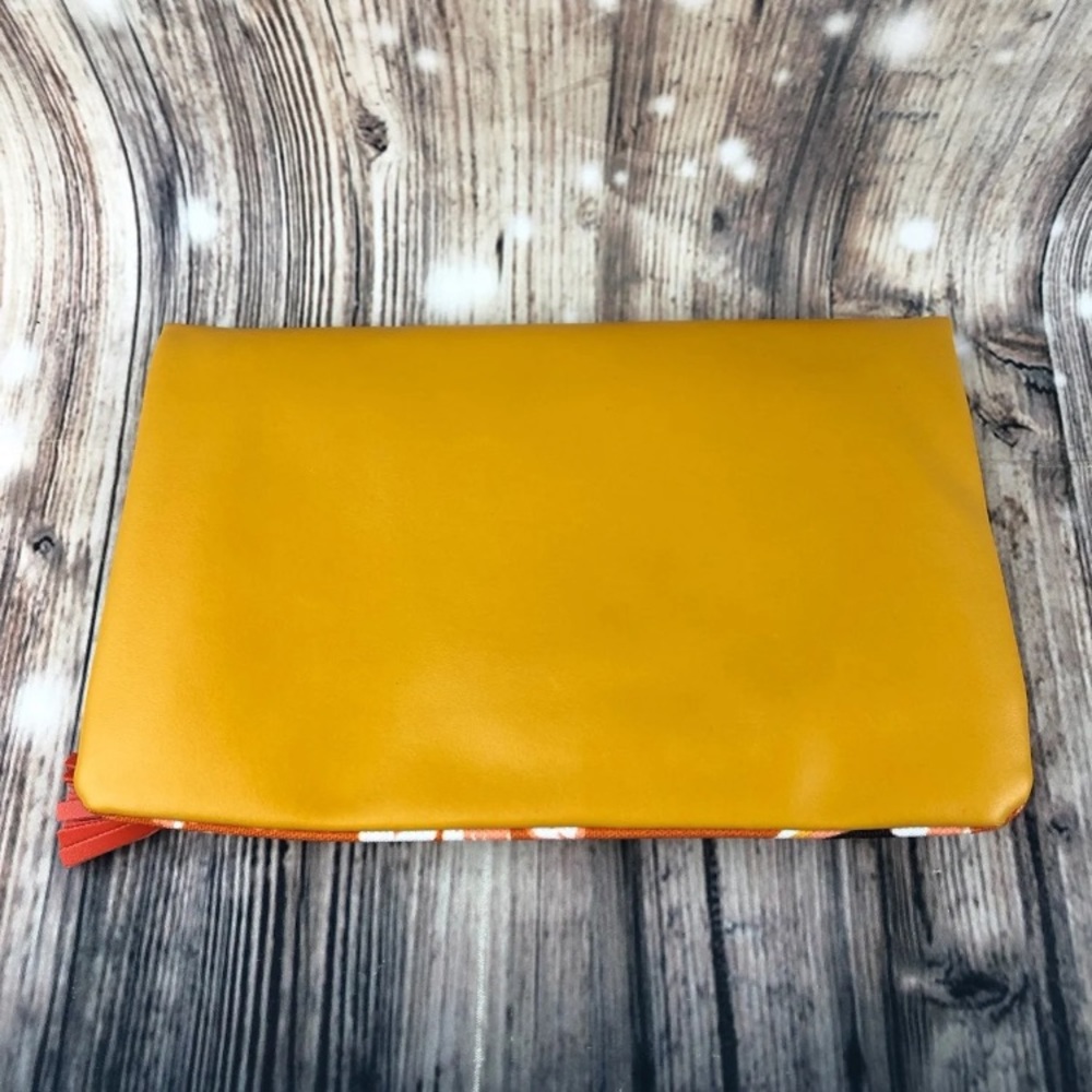Mustard Yellow Reversible Floral Clutch - Picture 4 of 10